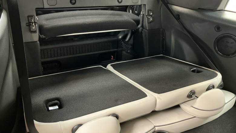 MINI Convertible 2.0 Cooper S Exclusive 2dr Auto [Comfort Pack] Petrol Convertible